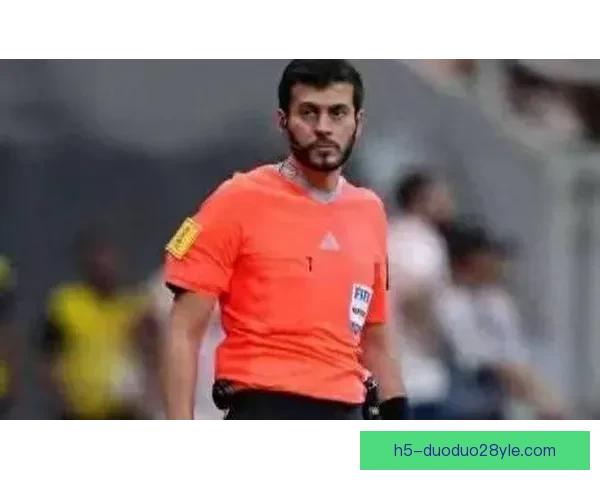 町田主帅对申花踢风格力争三分